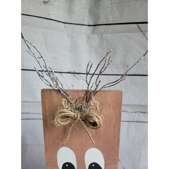 Handmade Handpainted Wooden Rudolph Red Nose Reindeer Decor Christmas Sitter - Picture 3 of 7